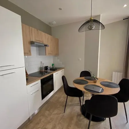 Myakaappartement Fontana Apartment Cholet