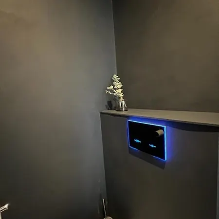 Myakaappartement Fontana 숄레
